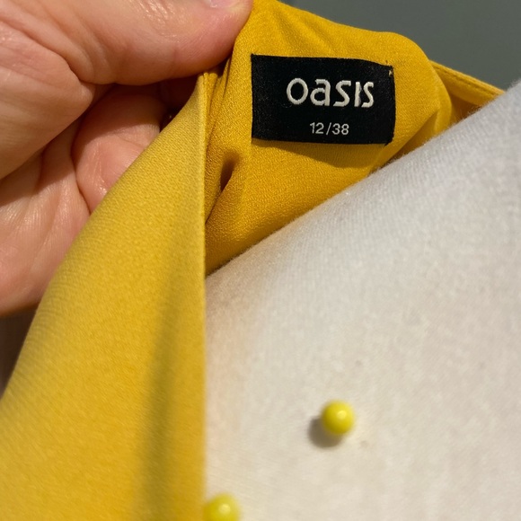Oasis Mustard Crepe Mini Dress - Picture 9 of 9